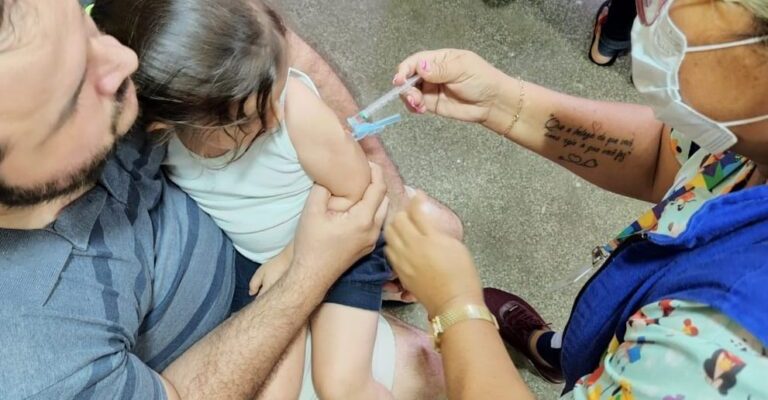 A campanha de vacinação contra influenza foi prorrogada no Amazonas até o dia 31 de julho de 2025, de acordo com a secretária de Estado de Saúde...